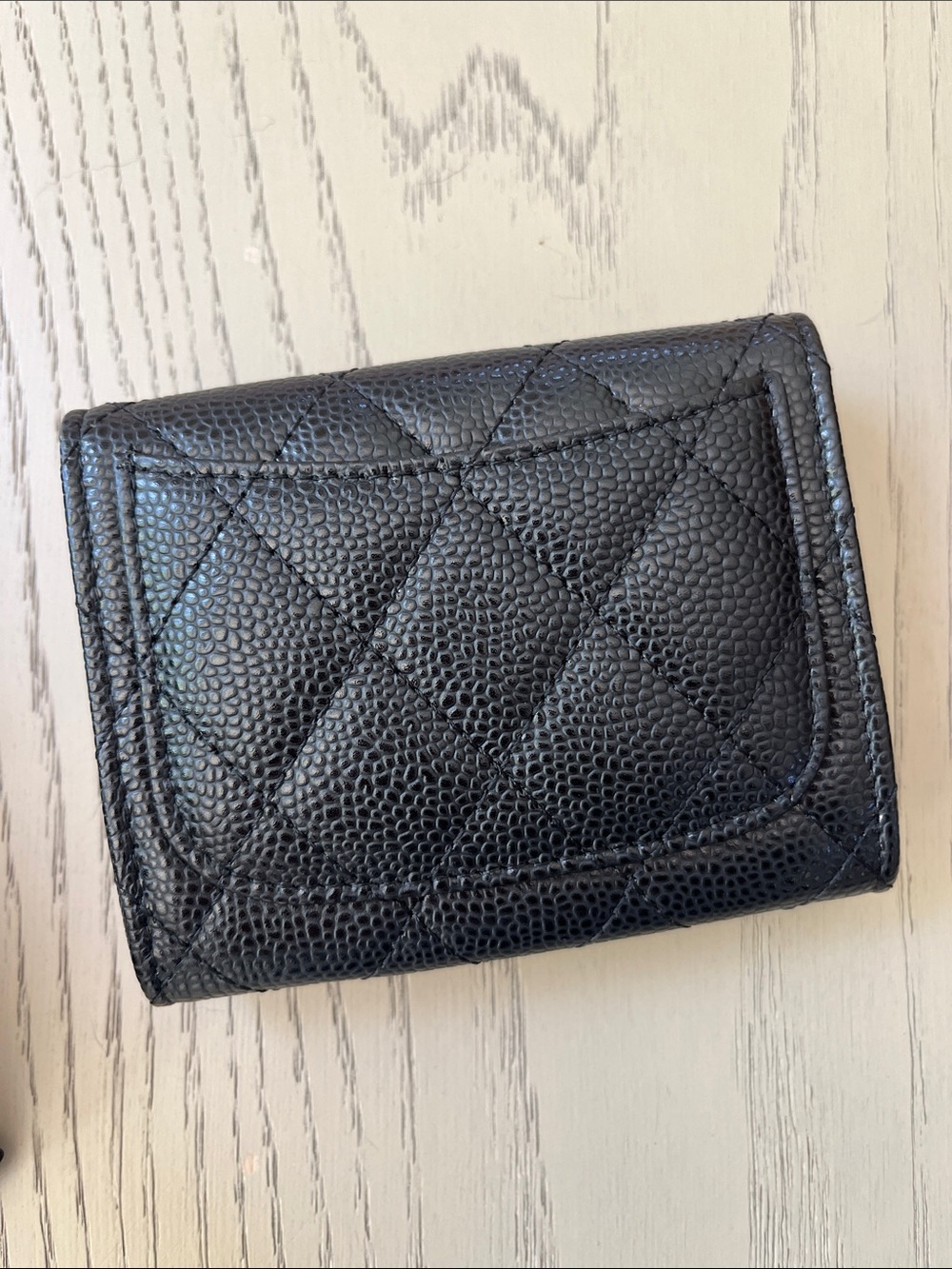 Chanel Compact Card Case / Black Caviar CC - Picture 2 of 12